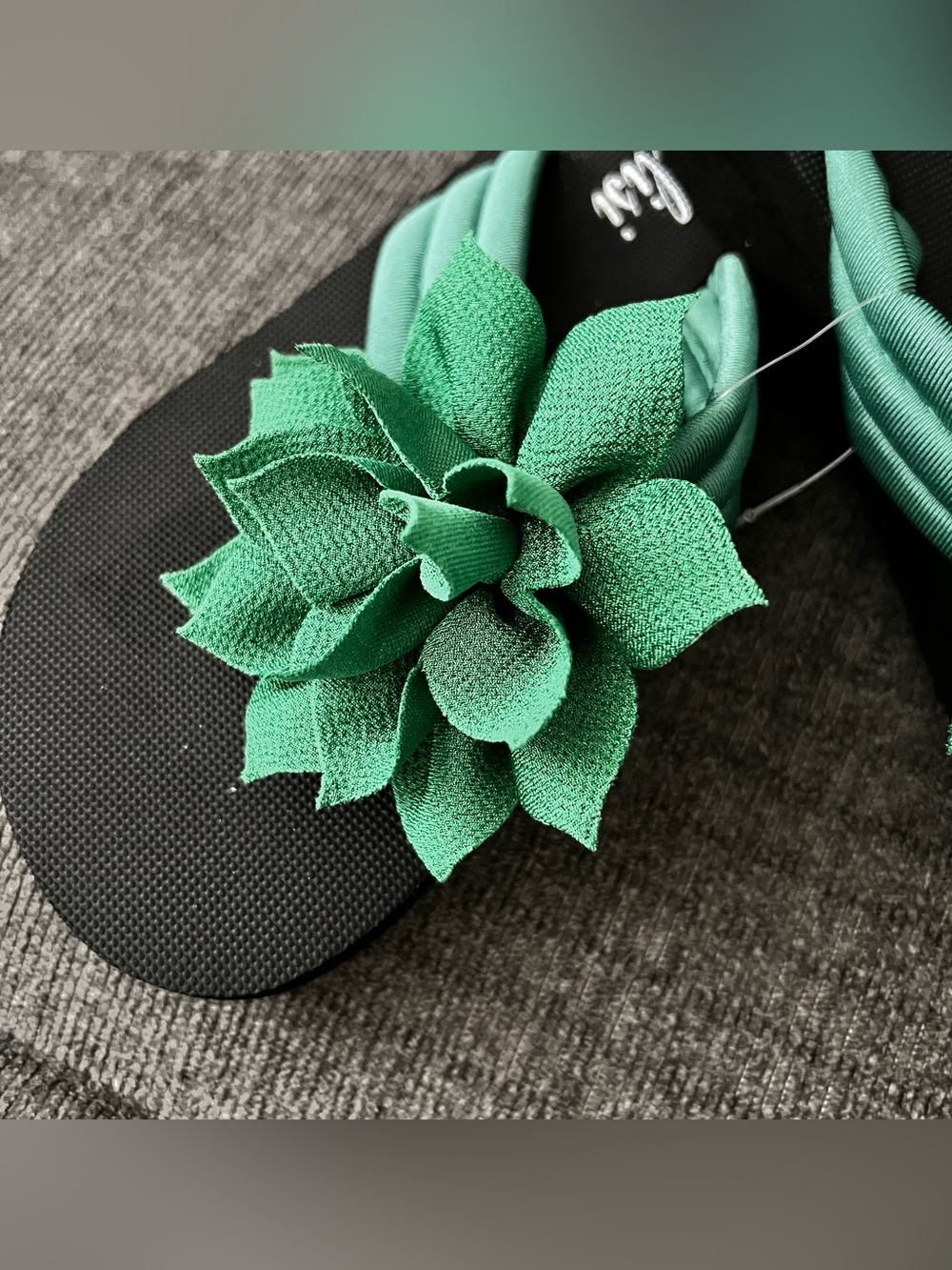 New Green 3D Floral Sandals Thongs Flip Flops Summer Beach Flower Shoes Size 7.5 - Picture 7 of 9